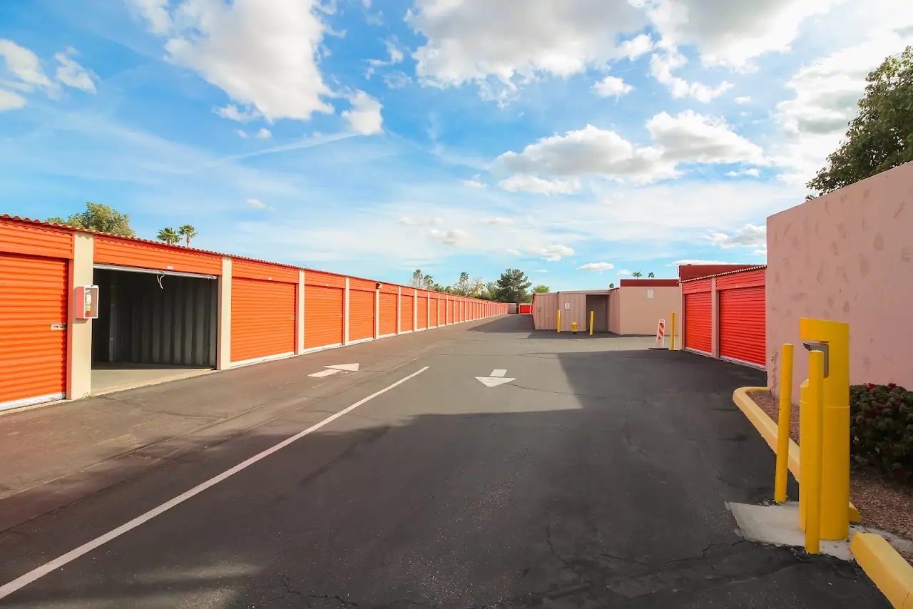 Arrow Self Storage, RV storage in Mesa