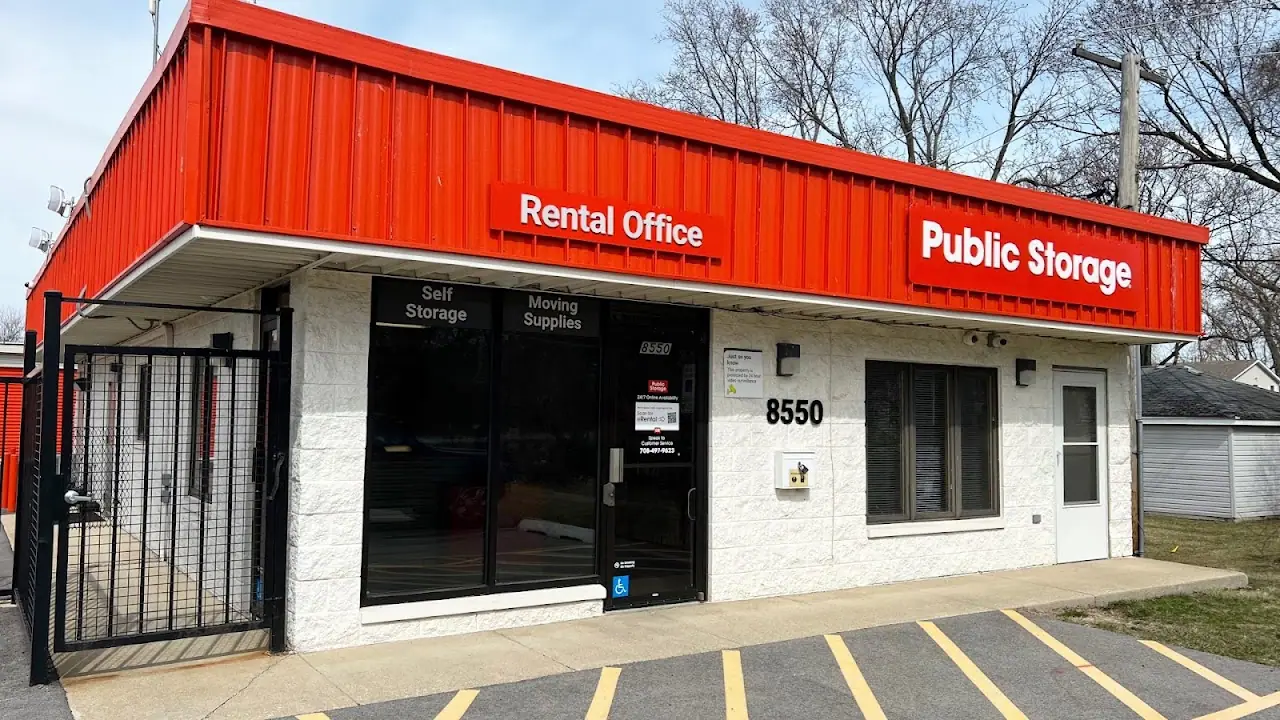 Public Storage, RV storage in Justice