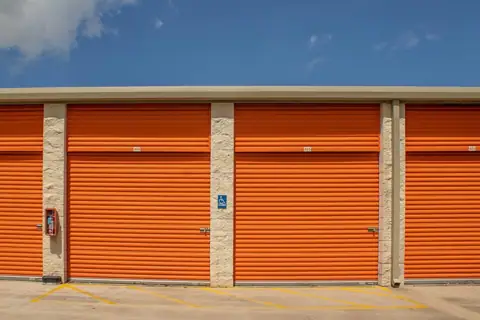 Public Storage photo 2