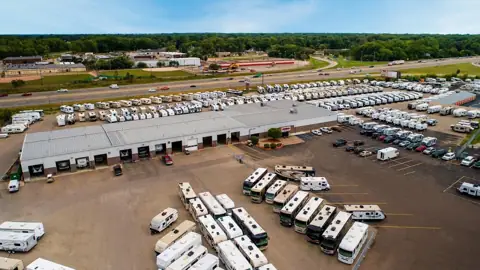 General RV Center in Mt Clemens, MI