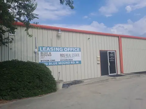 Blue Mound 287 Self Storage in Haslet, TX