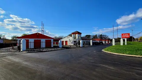 Public Storage in Tinton Falls, NJ