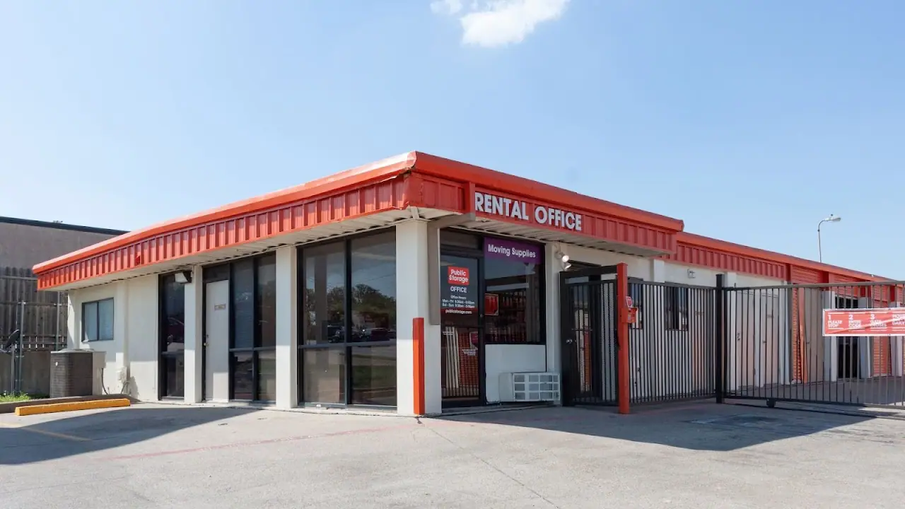 Public Storage, RV storage in Fort Worth