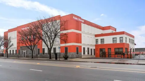 Public Storage in Chicago, IL