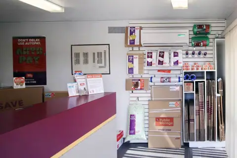 Public Storage photo 2