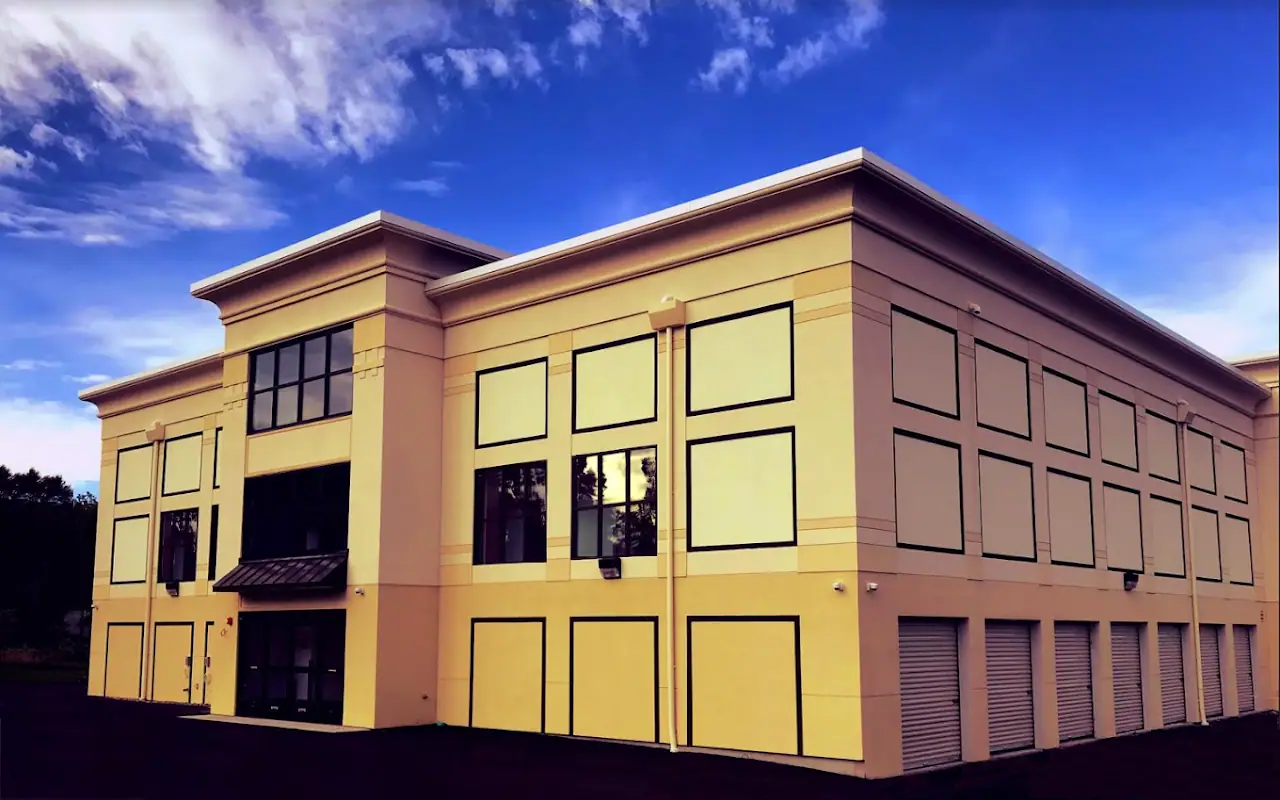 Hollow Tree Self Storage & Wine Vault, RV storage in Darien