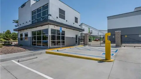 Extra Space Storage in Oceanside, CA