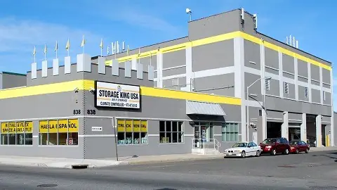 Storage King USA in Passaic, NJ