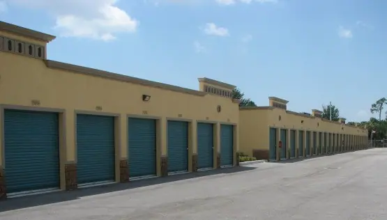 Pineapple Storage, RV storage in Punta Gorda