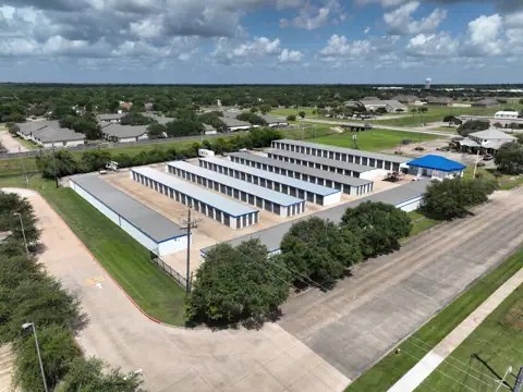 Lake Jackson Self Storage in Lake Jackson, TX