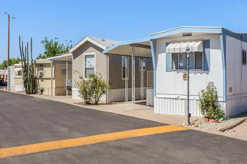 Southern Palms Mobile Home & RV Park in Mesa, AZ