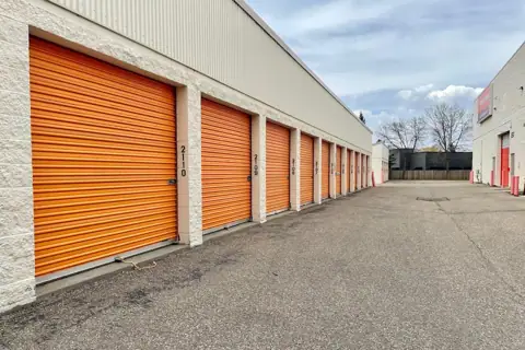 Public Storage photo 2