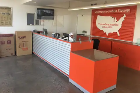 Public Storage photo 2