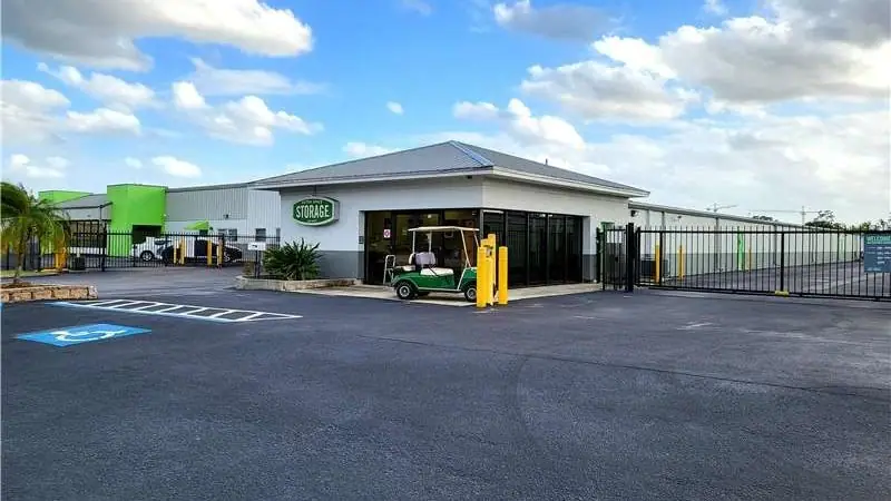 Extra Space Storage, RV storage in Punta Gorda
