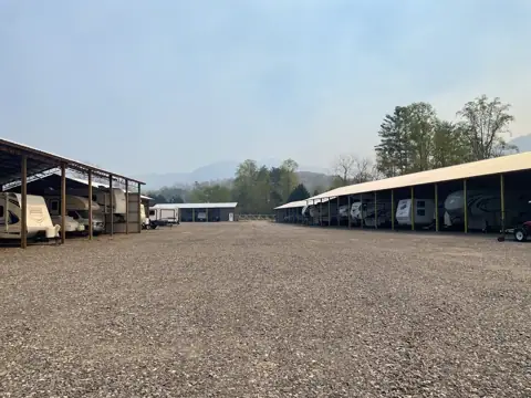 EZ Store It Boat & RV / Climate Controlled SELF Mini Storage in Hiawassee, GA
