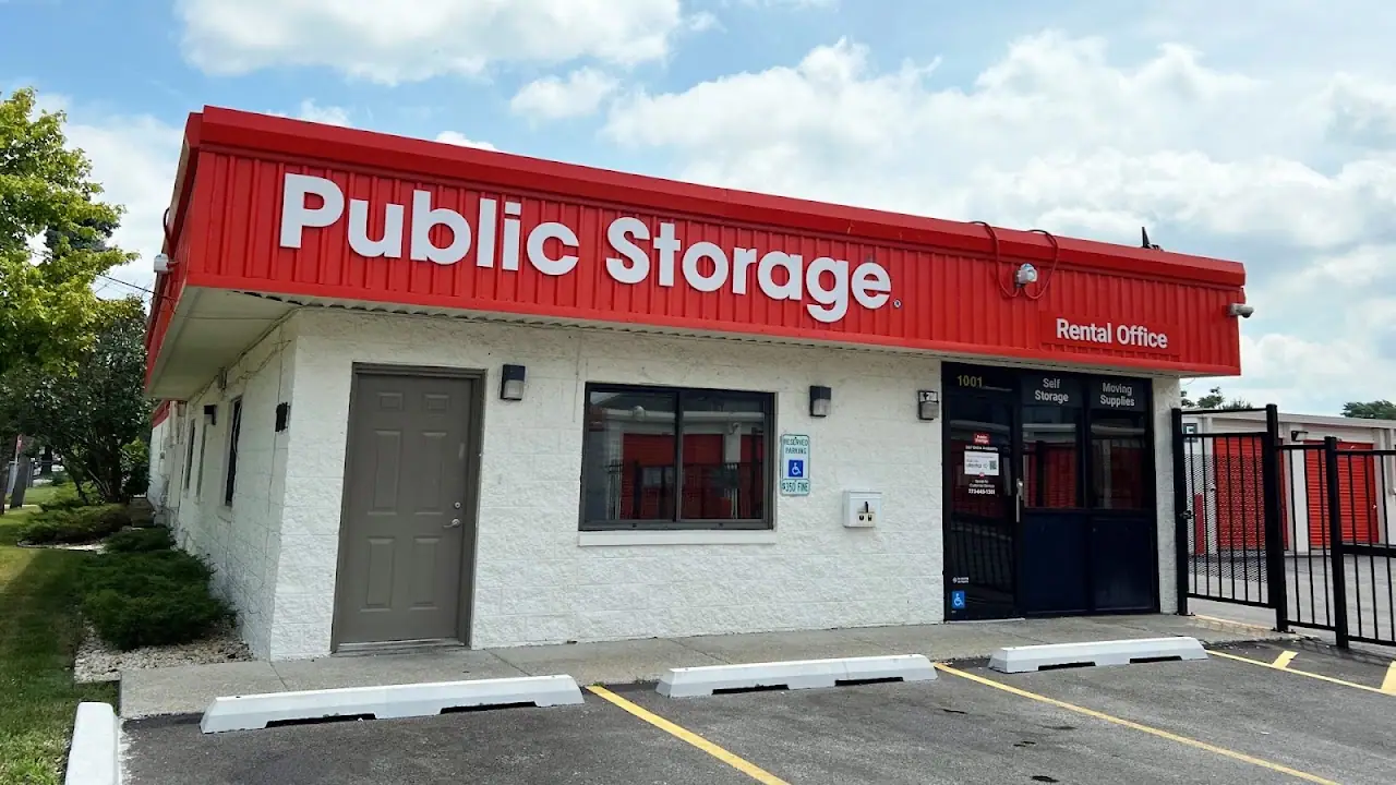 Public Storage, RV storage in Chicago