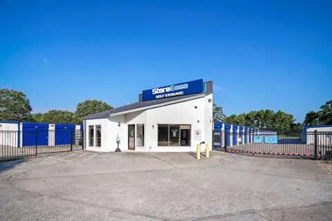StoreEase Self Storage photo 2
