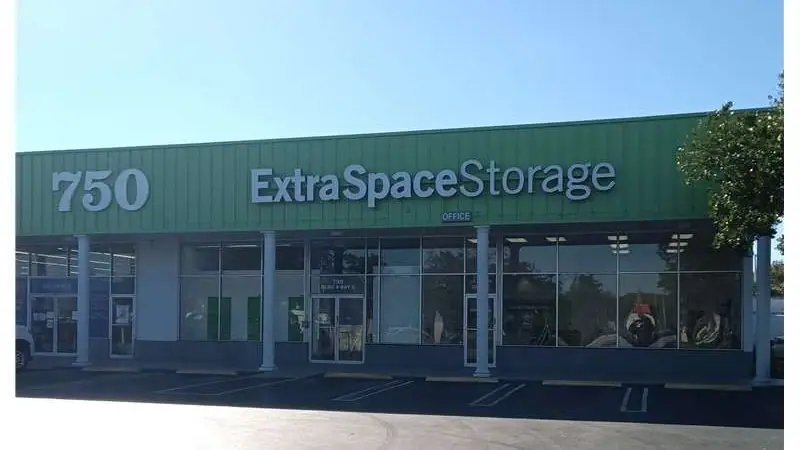 Extra Space Storage, RV storage in Pompano Beach