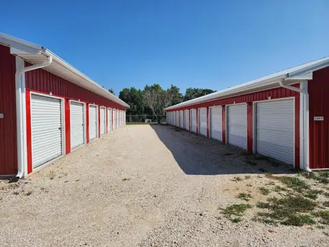 Loto storage in Eldon, MO