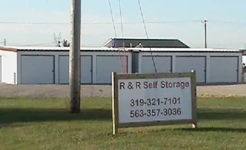 R&R Self Storage in West Liberty, IA