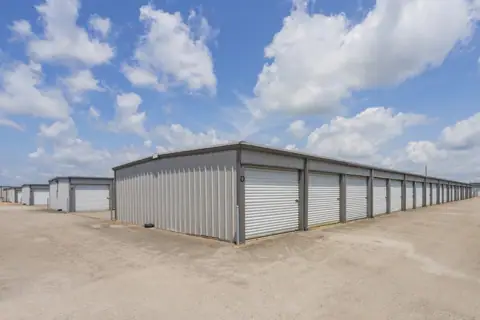 Storelocal Storage photo 2