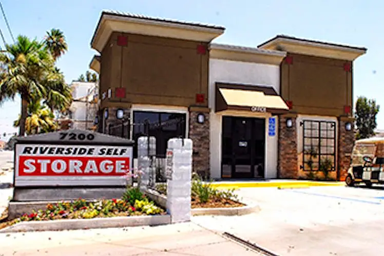 Riverside Self Storage, RV storage in Riverside