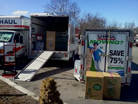 U-Haul Moving & Storage of Attleboro in Attleboro, MA