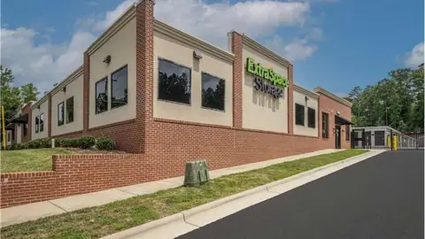 Extra Space Storage in Charlotte, NC