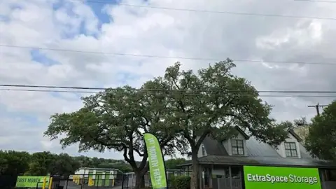 Extra Space Storage in San Antonio, TX
