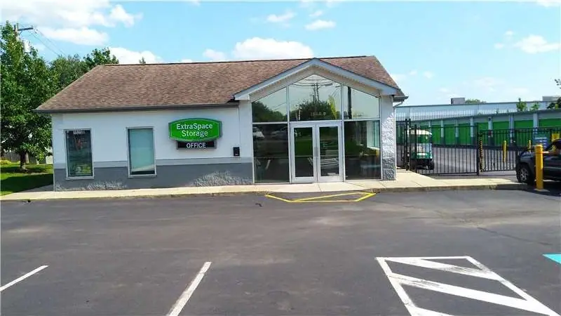 Extra Space Storage, RV storage in Bensalem