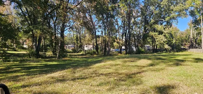 Northside Drive Storage, RV storage in Clinton