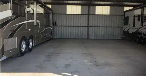 Airfield Boat and RV Storage in Justin, TX