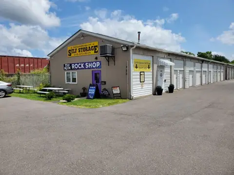 Central Valparaiso Self Storage in Valparaiso, IN