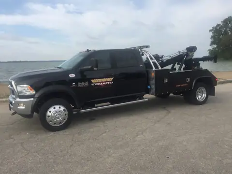 Midway Towing LLC in St Marys, OH