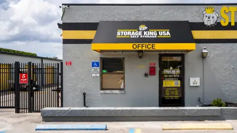 Storage King USA in Sarasota, FL