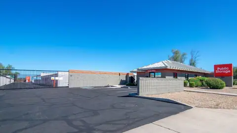 Public Storage photo 2