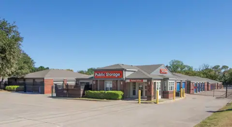 Public Storage in Dallas, TX