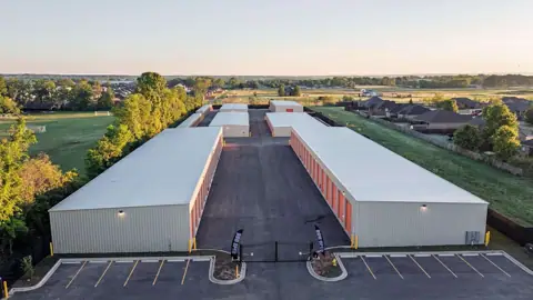 Storage Lion in Pea Ridge, AR