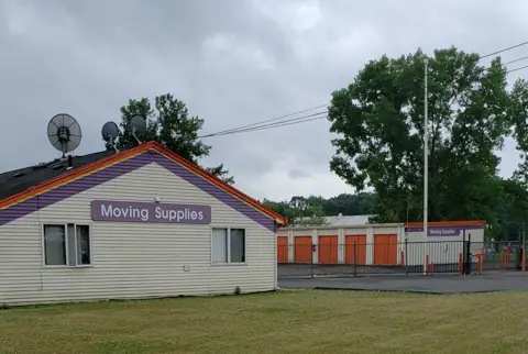 Public Storage photo 3