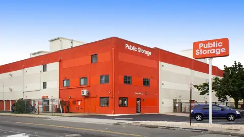 Public Storage photo 2
