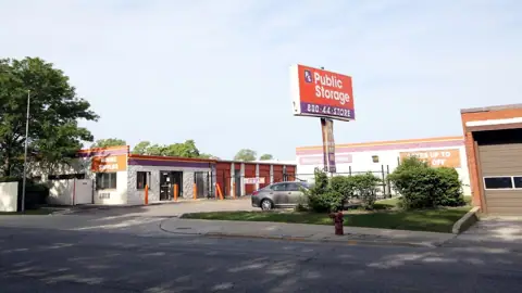 Public Storage in Chicago, IL