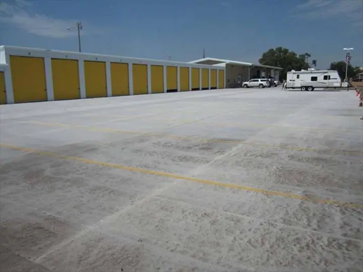 Veskerna Storage, RV storage in Fremont