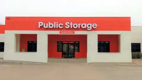 Public Storage in Arlington, TX