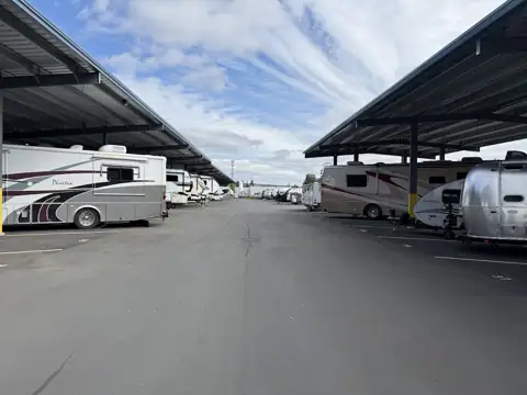 Canby RV & Boat Storage in Canby, OR
