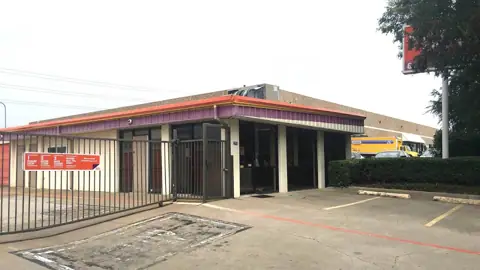 Public Storage in Carrollton, TX