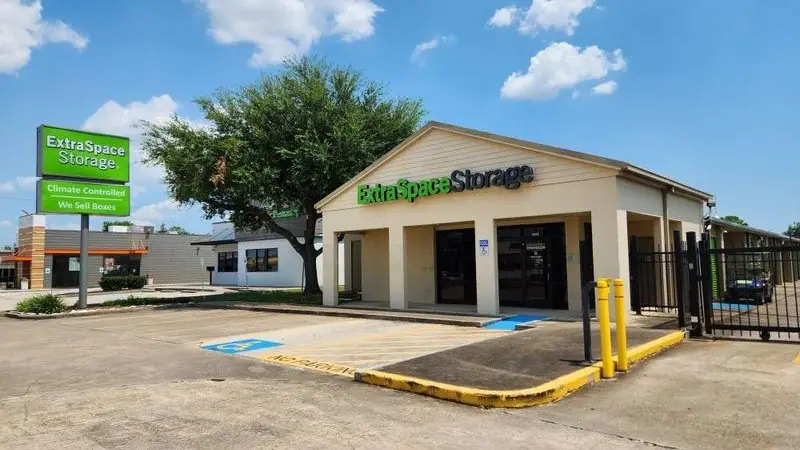Extra Space Storage, RV storage in Deer Park