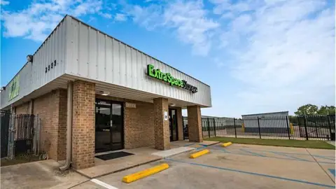 Extra Space Storage in Memphis, TN