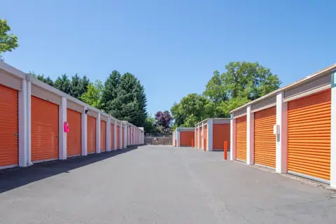 Public Storage photo 2