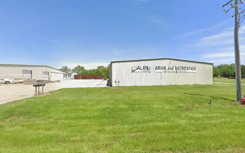 SeaLand Marine in North Bend, NE