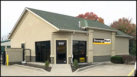 StorageMart in Lee's Summit, MO
